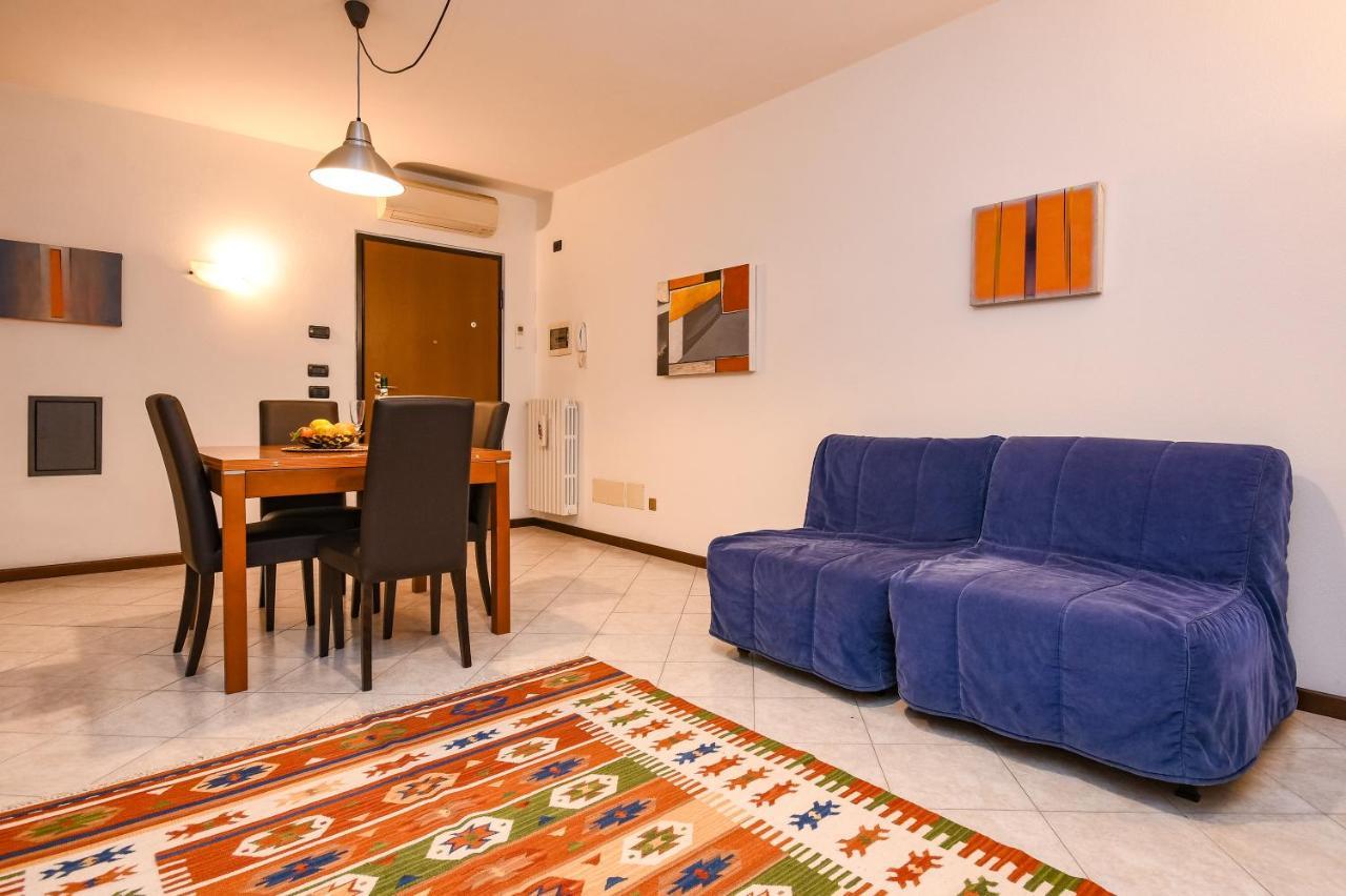 Desenzanoloft Yellow Apartment Десенцано дел Гарда Екстериор снимка